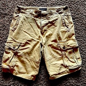 Men’s Khaki Shorts